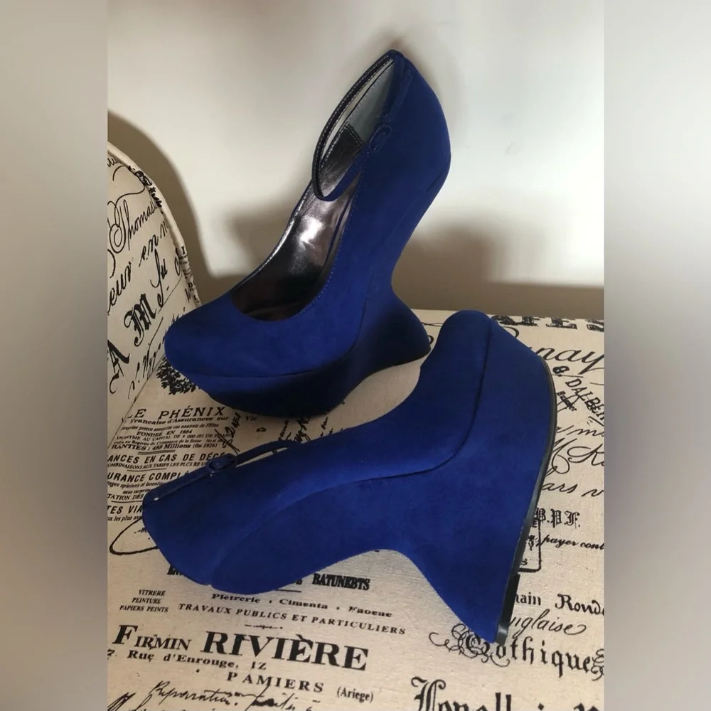Wedges;Steve Madden;”Gravityy”;Vegan Suede;Adjustable Ankle Strap w/Buckle; Blue - Picture 7 of 9